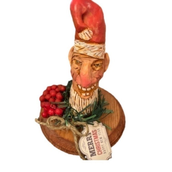 Hand Carved Wood Santa‎ Claus Figurine Whimsical Folk Art Christmas Decor - Picture 1 of 1
